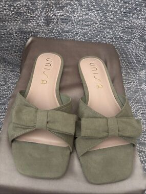 Unisa Olive Bow Slip-On Mules